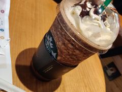 -星巴克臻选(国贸商城首店)