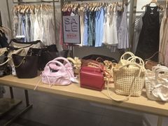 -URBAN REVIVO(佛山南海万达广场店)