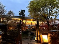 -庆春朴门