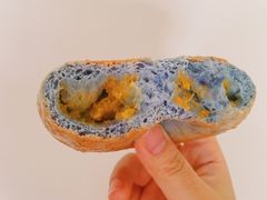 星空蝶豆花烤地瓜贝果面包-啊噗吐呦现场烘焙(麦凯乐店)