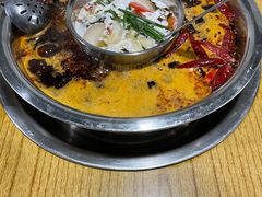 鸳鸯锅底-渝味黄姐火锅(黄泥村店)