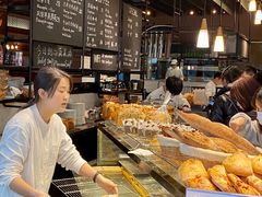黄金流奶羊角-麦田工坊(月湖店)