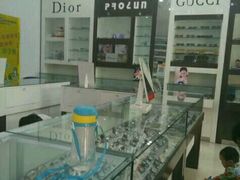 -春天湖视光中心(人民北路店)