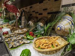 -乐咖啡西餐厅(太湖皇冠假日酒店)