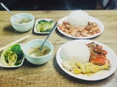 -煲煲香快餐(南京路店)