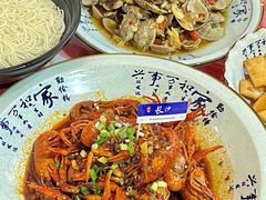 -小球滚滚湘菜馆·烤鱼·口味虾(太平街店)
