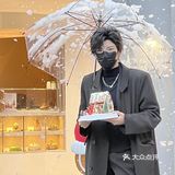 武汉花园道下雪啦！圣诞浓度100000%