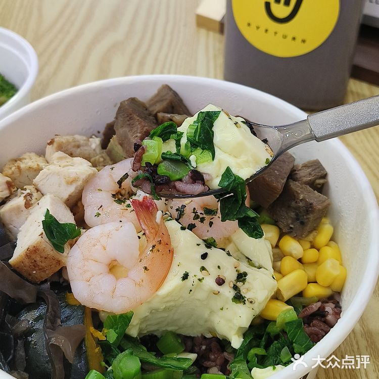 谁说轻食不好吃？快来吃这家……