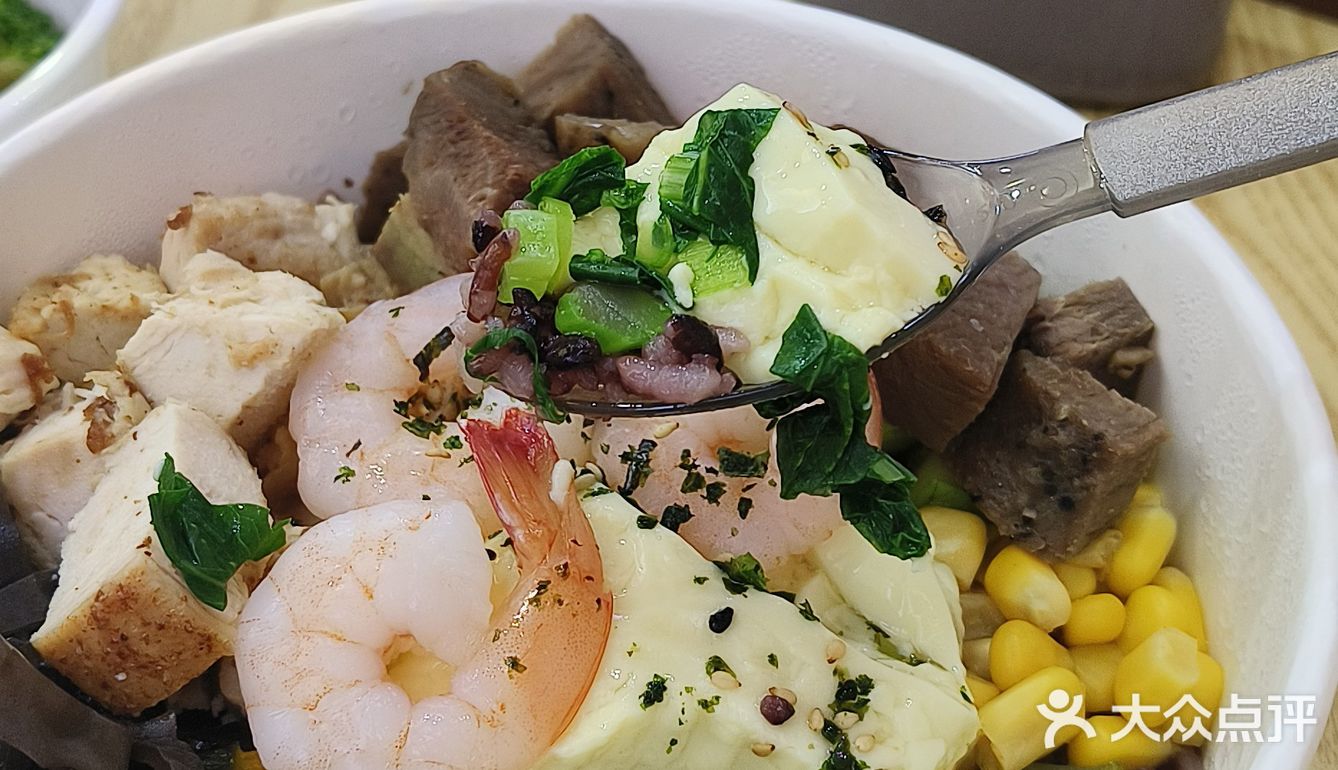 谁说轻食不好吃？快来吃这家……