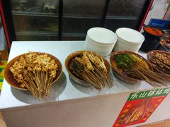 -青石桥老瓦房肥肠粉总店(青石桥总店)
