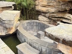 -七彩云南古滇温泉山庄