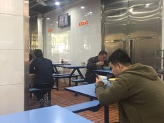 大堂-天天锅贴王(迎凤街店)