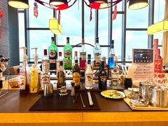 -上海漕河泾万丽酒店