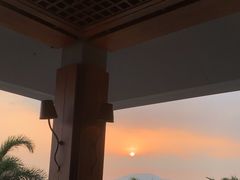 -日落吧·海景咖啡厅·餐酒吧·鸡尾酒·下午茶·乐队表演·浪漫夕阳·三亚文华东方酒店