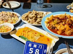 -伊带伊路新疆美食府(呼家楼店)