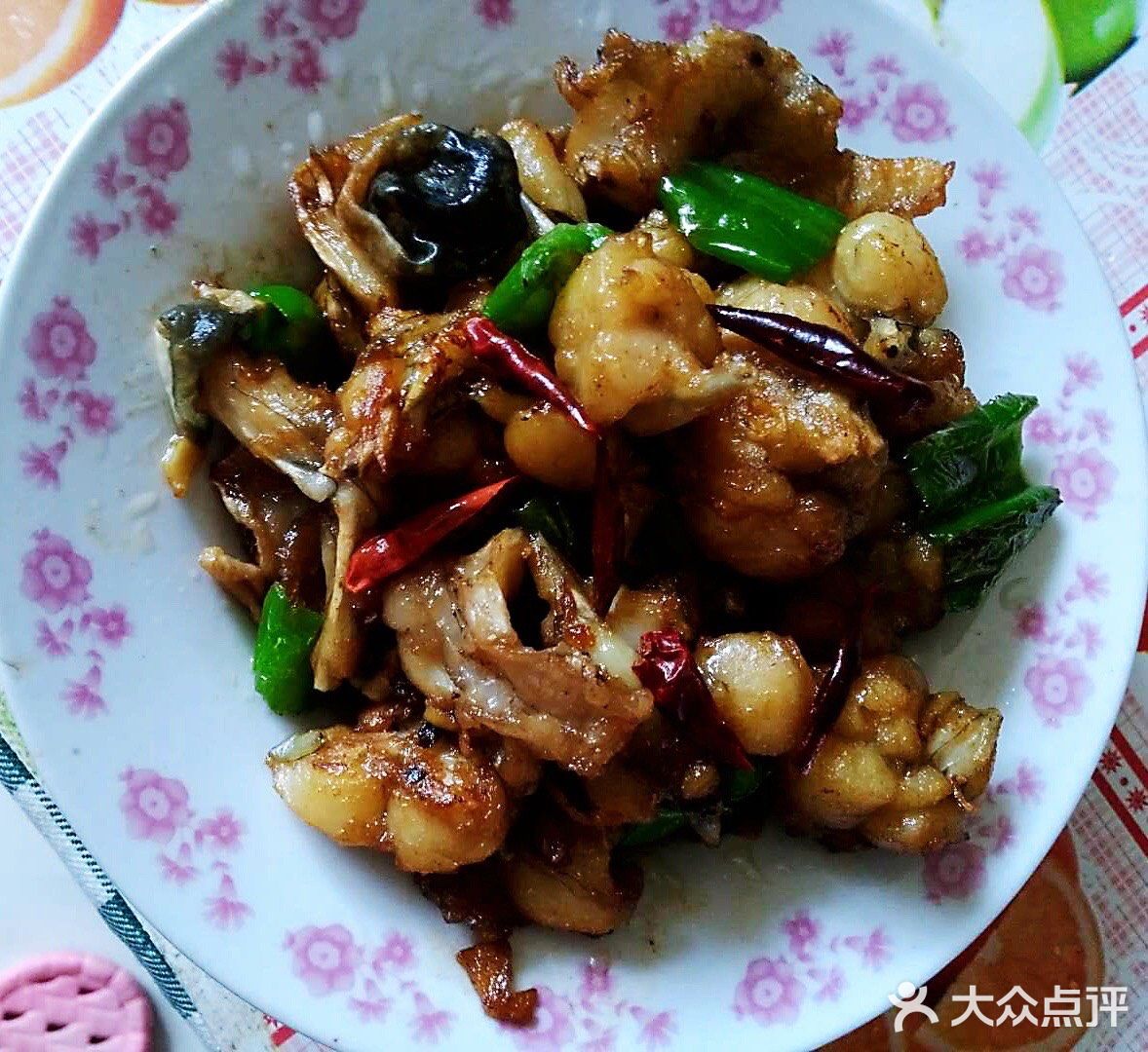 一定馋到你流口水的大菜-干锅牛蛙