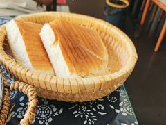 -八两八金·莱芜特色炒鸡(市南漳浦路店)