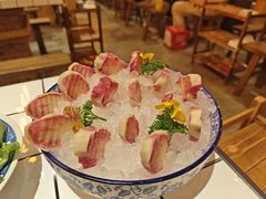 -旧街市鲜货老火锅(大光路店)