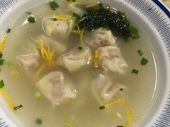 虾肉小馄饨-王家沙点心店(南京西路总店)