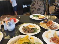 -圣丰索菲特·2 On 988 Café 自助餐厅