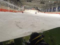 -乔波室内滑雪场