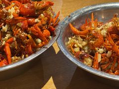琥珀老六龙虾-琥珀老六龙虾(四里河店)