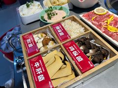 -生活如沸·顺德水牛奶火锅(人民广场店)