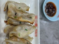 -小姜锅贴(凤凰街店)