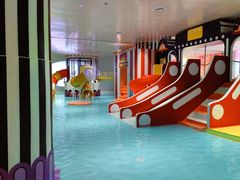 -涨巢·潮玩水疗局