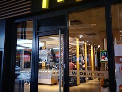 门面-麦当劳(海岸城店)