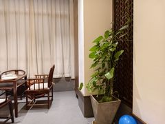 -梅花香里大酒店(郁金香路店)