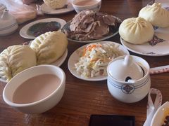 -蒙亨·手把肉·蒙古包文化主题餐厅(天恒广场店)