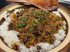 -巧婆婆特色东北菜·铁锅炖