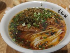 吮指排骨粉-易裕和·长沙米粉(竹塘西路店)
