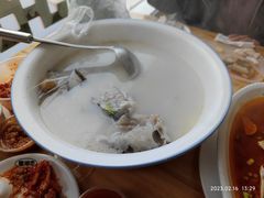 -美顺香食府鱼头老店(雪野湖店)