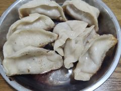 -黄阿姨锅贴大王(万航渡路店)