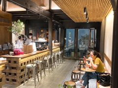 -Metal hands·铁手咖啡