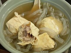-佬钱湾仔(衣裳街店)