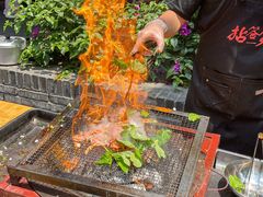 -拈签一笑黄牛肉辣卤串串