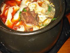 排骨罐罐面-东关吉祥西安腊汁肉夹馍(健德门店)