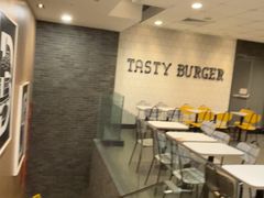 -麦当劳(杨林得来速店)
