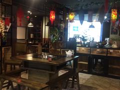 -炭火功夫烤鱼·小龙虾音乐餐吧(新风街店)