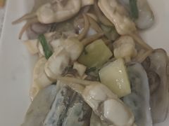 -肥仔文澳门猪骨煲(南京西路店)