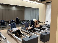 -乐刻瑜伽·普拉提·小瑜荚YogaPod(滨江银泰店)