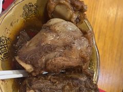 -李双猪·小龙虾·烧烤·羊肉煲(乐山店)