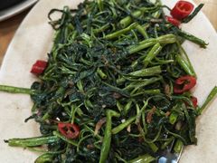 空心菜-新峰肉骨茶