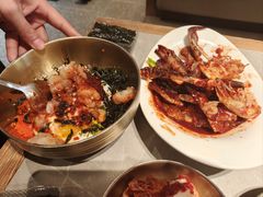 -草家酱蟹炭火烤肉店(珲春南路一店)