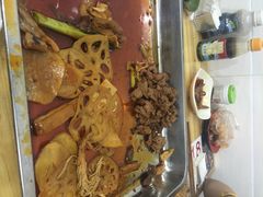 卢妈冷锅串串香-雲记卢妈冷锅串串(中道街总店)