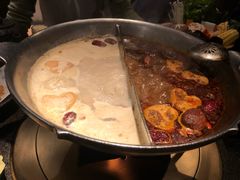 -湊湊火锅·茶憩(新中关购物中心店)