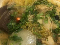 -张亮麻辣烫(尚都SOHO店)